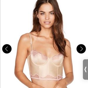 Victoria Secret 
VS Champagne Satin Balconet Bra 32C